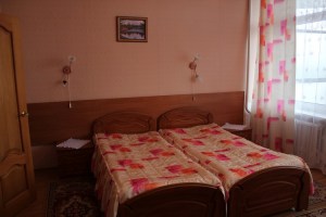 Двухместный двухкомнатный номер (повышенной комфортности) 